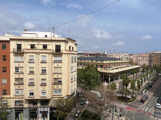 Piso en venta en Arrancapins en Valencia