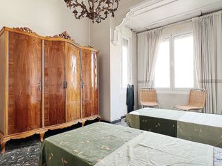 Piso en venta en Arrancapins en Valencia