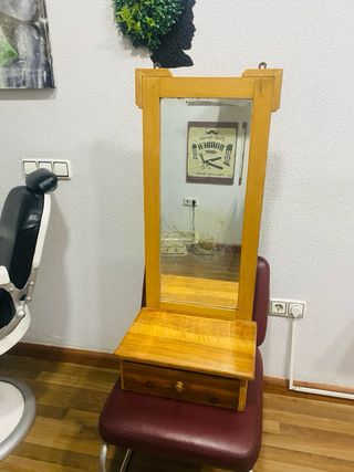 Mueble Barbería Antiguo