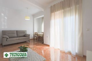 Piso en alquiler en Adra