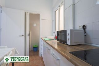 Piso en alquiler en Adra