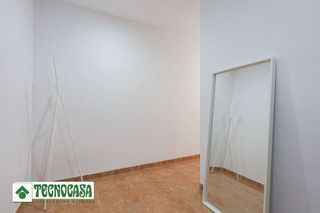 Piso en alquiler en Adra