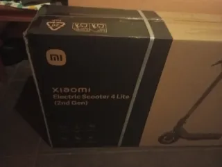 Patinete Xiaomi 4 Lite 2ª Gen Nuevo