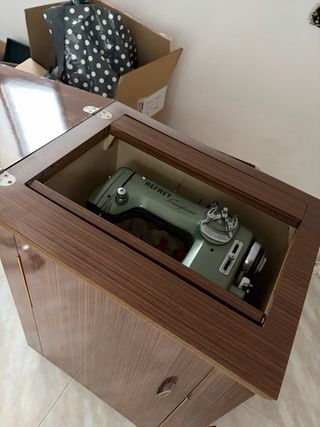Máquina de coser Refrey Transforma