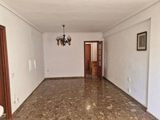 Piso en alquiler en Ciutat Jardí en Valencia