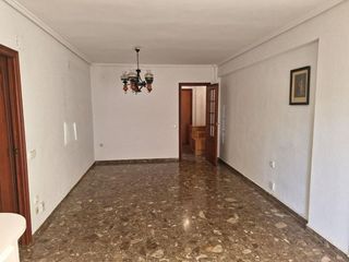 Piso en alquiler en Ciutat Jardí en Valencia