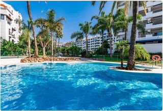 Piso en alquiler en Puerto Banús en Marbella