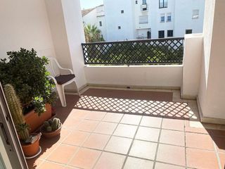 Piso en alquiler en Puerto Banús en Marbella