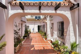 Piso en alquiler en Puerto Banús en Marbella