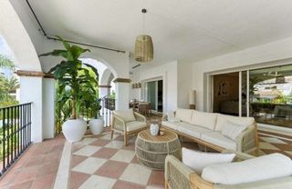 Piso en alquiler en Nagüeles Alto en Marbella