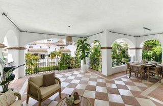 Piso en alquiler en Nagüeles Alto en Marbella