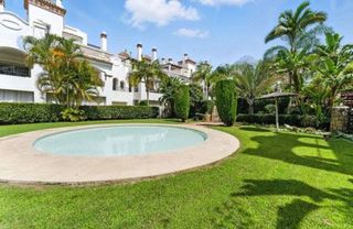 Piso en alquiler en Nagüeles Alto en Marbella