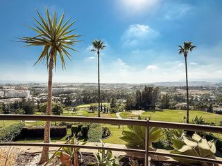 Piso en alquiler en Los Naranjos - Las Brisas en Marbella
