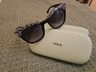 Gafas de sol Tous negras y blancas