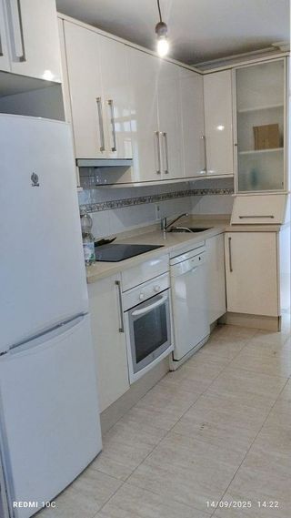 Piso en alquiler en Puerta Blanca en Málaga