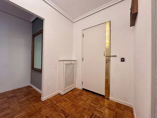 Piso en alquiler en Castrillón