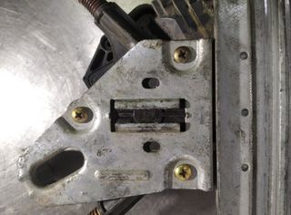 Elevalunas delantero izquierdo peugeot 383739 206