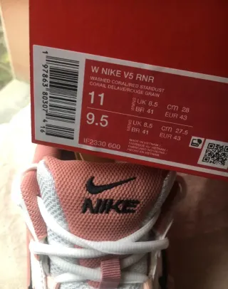 Nike V5 RNR