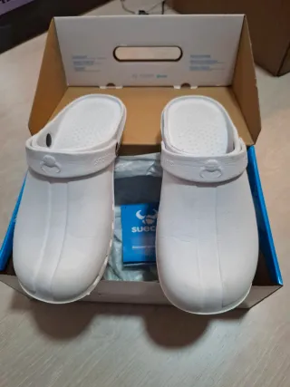 Zuecos de trabajo Suecos blancos talla 40