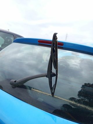 Peugeot 166049 brazo limpia trasero 206 berlina xr