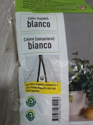 Mosquitera para puertas blanca