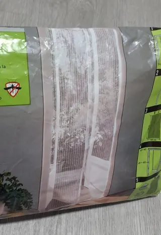 Mosquitera para puertas blanca