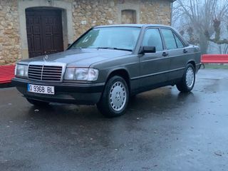 Mercedes-Benz 190 D 2.5 (W201) 1985