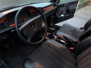 Mercedes-Benz 190 D 2.5 (W201) 1985