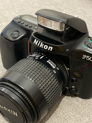 Cámara Reflex Nikon F50