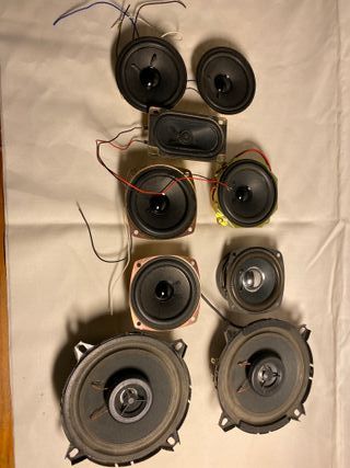 Altavoces variados