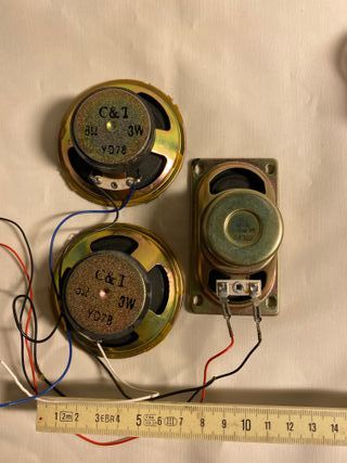 Altavoces variados