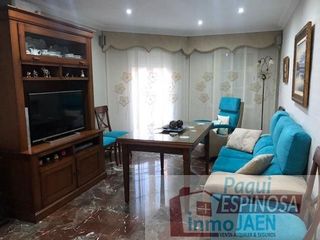 Piso en venta en Torredonjimeno