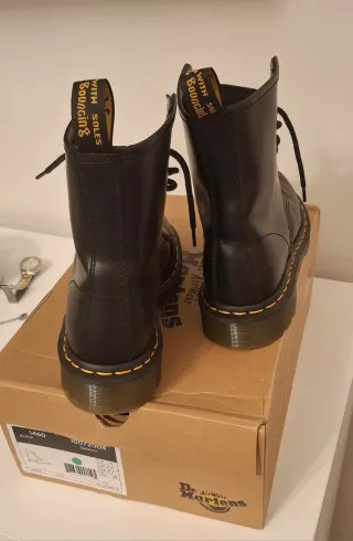 Dr Martens Pelle Liscia Nera
