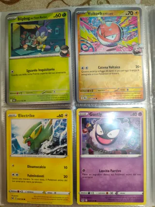 Carte Pokemon+raccoglitore+adesivi+codici+Gadget