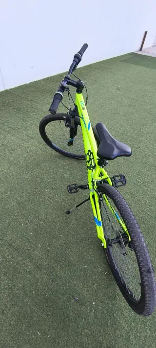 Bicicleta Rockrider ST 100 Trail