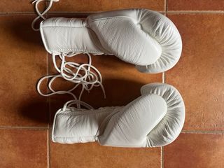 Guantes Boxeo Phenom SGH-300 Blancos.