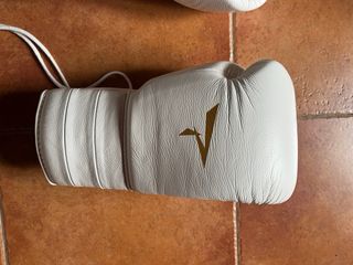 Guantes Boxeo Phenom SGH-300 Blancos.