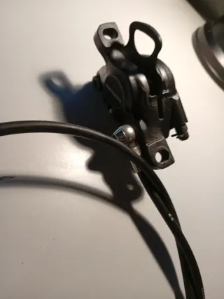 Freno delantero Shimano SLX M675