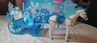 Carroza de Muñeca con Caballo