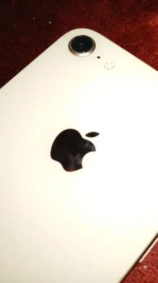 iPhone 8 para piezas, bloqueado