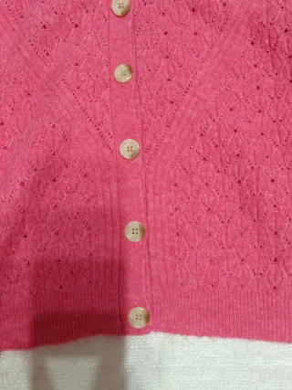 Cárdigan rosa de punto