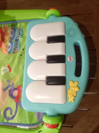 Manta de juegos Fisher Price Piano