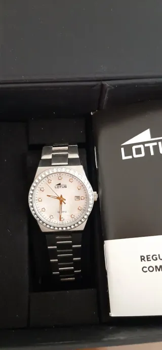 Reloj Lotus Mujer, cuarzo y acero