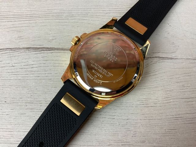 Reloj Guess Frontier W1132G1