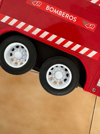 Camión de bomberos de juguete para niños
