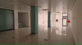 Local comercial en venta en Arenal - La Pólvora en Dos Hermanas