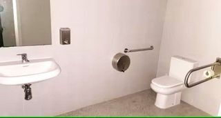 Local comercial en venta en Arenal - La Pólvora en Dos Hermanas