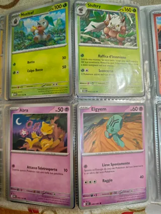 Carte Pokemon+raccoglitore+adesivi+codici+gadget