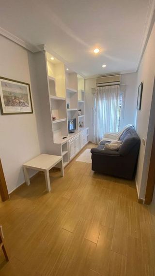 Piso en alquiler en Cuatro Caminos en Madrid