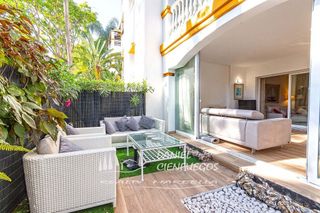 Piso en venta en Nueva Andalucía centro en Marbella